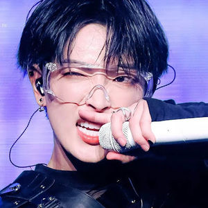 Meet your Posher, Arianna